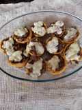 Canastas de verde con carne mechada