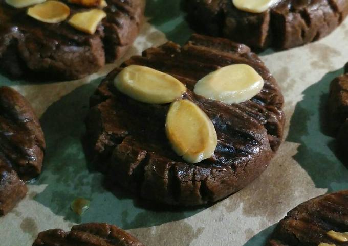 Resep Almond Choco Cookies