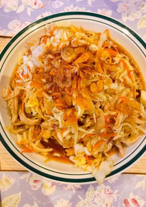 Hình của món Gỏi gà bắp cải.