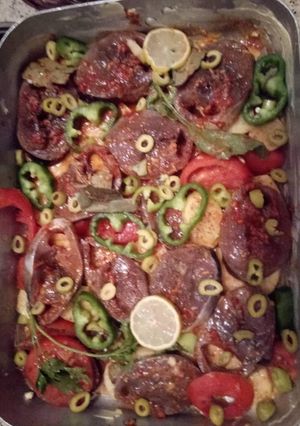 صورة لوصفة شرائح سمك السلمون بالخضر