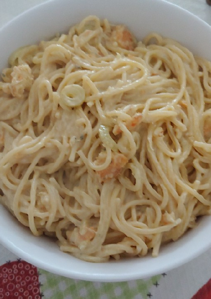Foto de Espaguete ao molho de gorgonzola com camarão