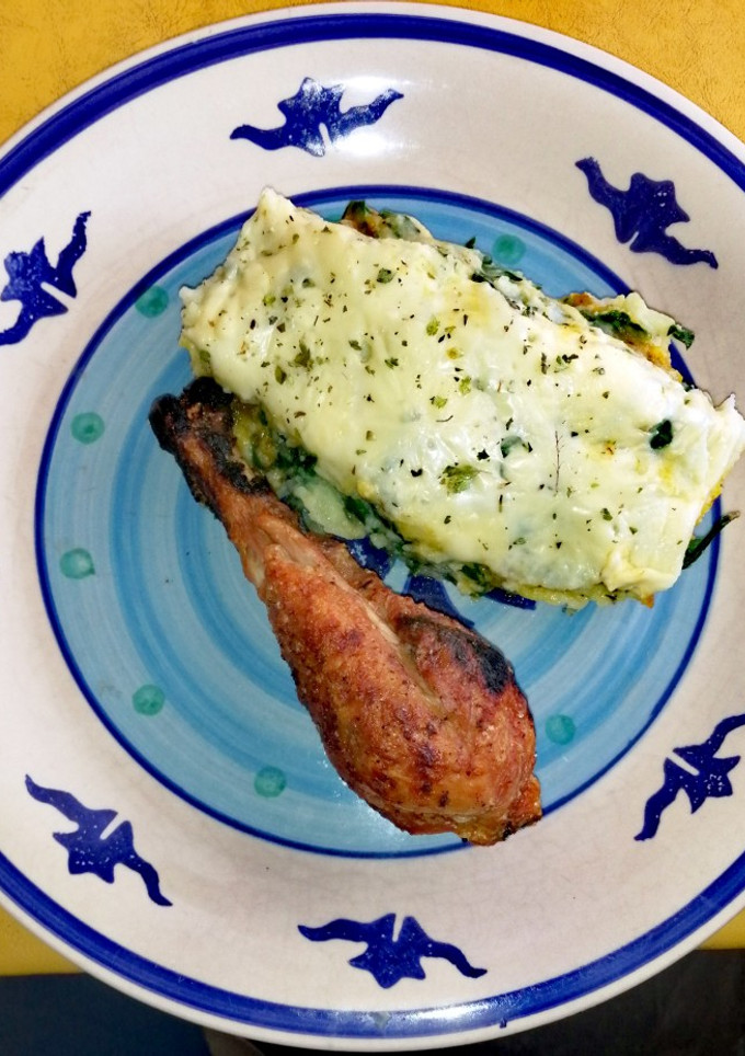 Una foto de Pastel de Papas y Acelga con relleno de Champiñones