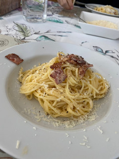 Una foto de Spaghetti a la carbonara
