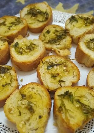 Una foto de Pan con Mantequilla de Ajo