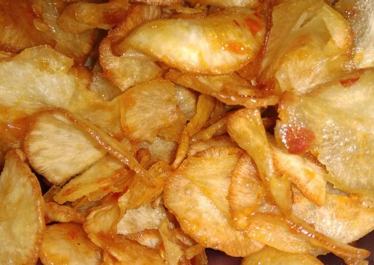 Langkah Mudah untuk Menyiapkan Keripik singkong pedas yang Lezat