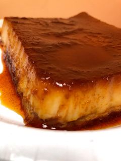 Una foto de Budín dulce de pan y plátano