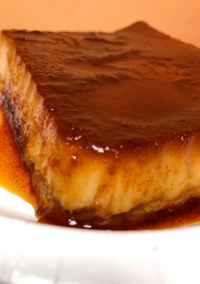 Una foto de Budín dulce de pan y plátano