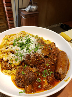 A picture of Sunday Gravy.
