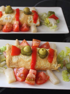 Una foto de Enrollado de tortilla con menestra