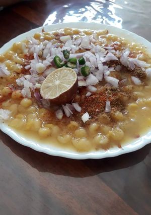 A picture of Matar chaat.