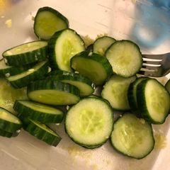 Simple Cucumber 🥒 chips for diet A picture of Simple Cucumber 🥒 chips for diet.