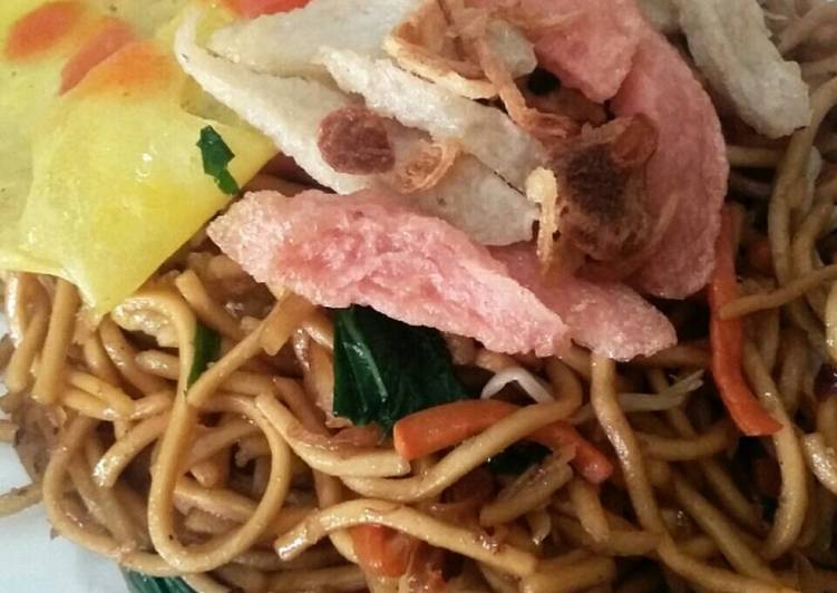 Cara Gampang Membuat Rainbow Fried Noodle with Crispy Egg 😍 Anti Gagal