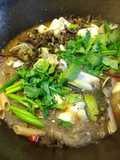Pickled green and tofu bass soup雪菜豆腐鲈鱼汤
