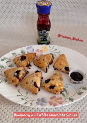 A picture of Blueberry and White Chocolate Scones.