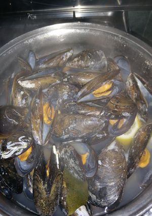 Una foto de Mejillones al vapor