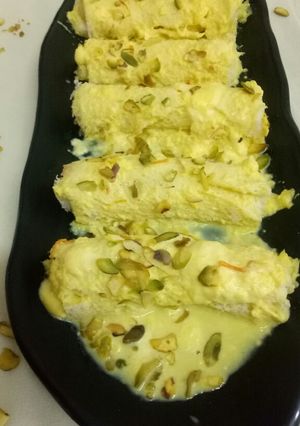 A picture of Rabdi Malai Roll.