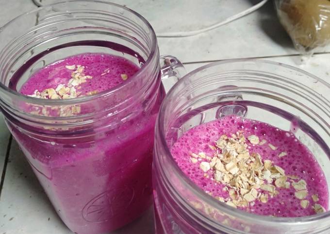 Resep Smoothies Buah Naga X Pisang X Oatmeal Oleh Siti Nur Cholimah ...