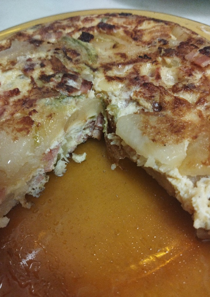 Una foto de Tortilla de calabacín con bacon