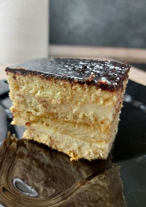 Glutén és tejmentes puha mézes recept fotója