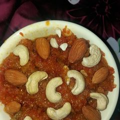 A picture of Gajar ka halwa.