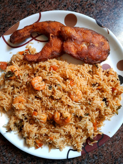 இறால் பிரியாணி(prawn biryani recipe in tamil) செய்முறை முக்கிய புகைப்படம்
