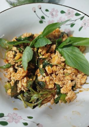 Foto resep Thai Chicken Lemon Basil Fry