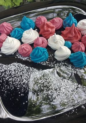 Una foto de Besos de merengue sabor vainilla