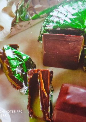 A picture of Mint hole Chocolate.