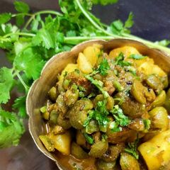 Indian fig curry A picture of Indian fig curry.