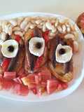Torradas con "anchoas de sardina"