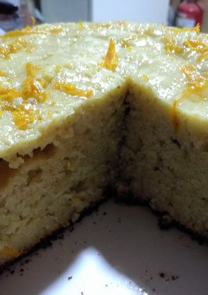 Una foto de Torta de naranjas enteras con cascaritas