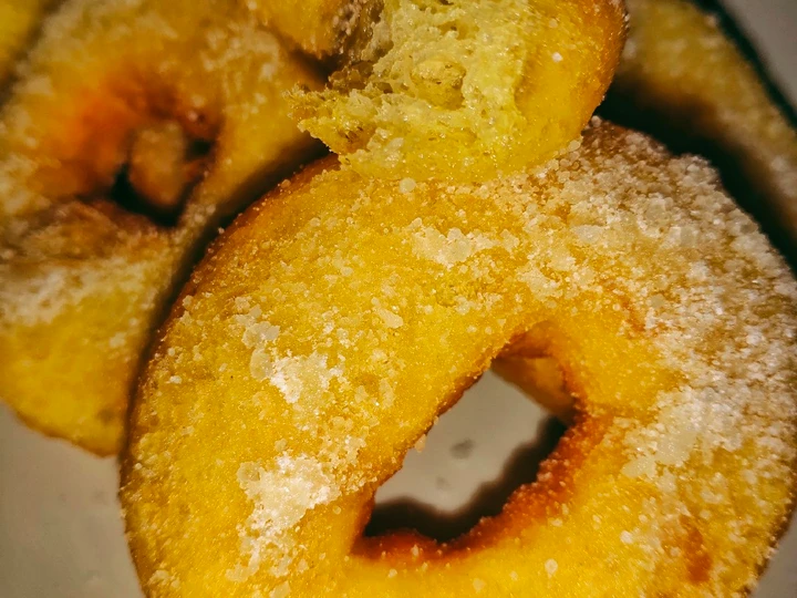 Langkah Mudah untuk Membuat Resep Donat kentang empuk no ulen takaran sendok yang Enak Banget Anti Ribet, Mantap Sekali