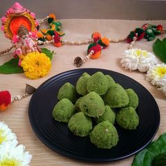 A picture of Paan Modak.