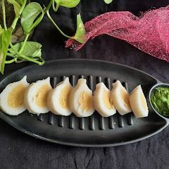 A picture of Rice flour pitha.