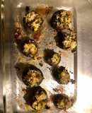 Portobellos rellenos de brócoli gratinados, ricos y saludables