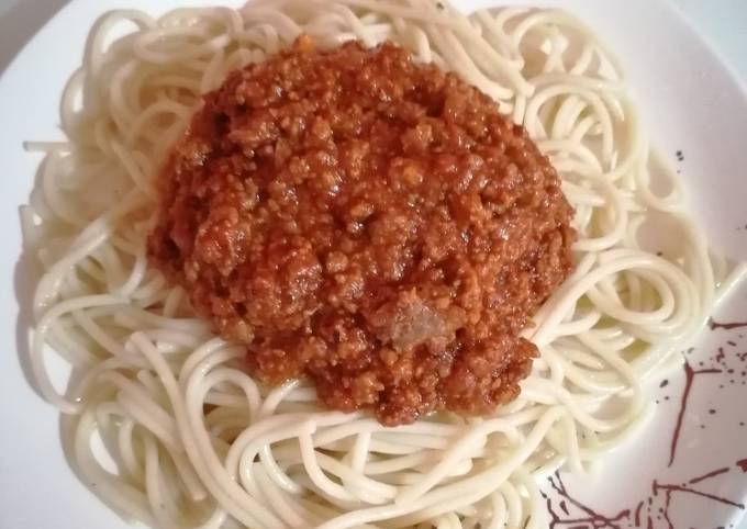 Spaghetti con carne molida Receta de Nena Aranzu- Cookpad
