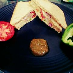 A picture of Multi grain bread sandwich.