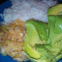 A picture of Plain rice and cabbage.