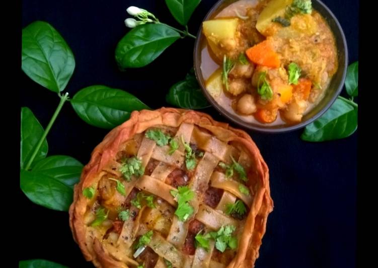 Vegan pot pie - using chickpeas flour & whole wheat aata