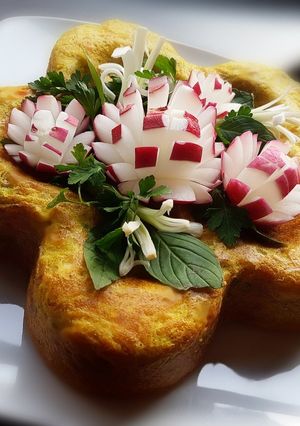 عکسی از دستور کوکوی مرغ قالبی