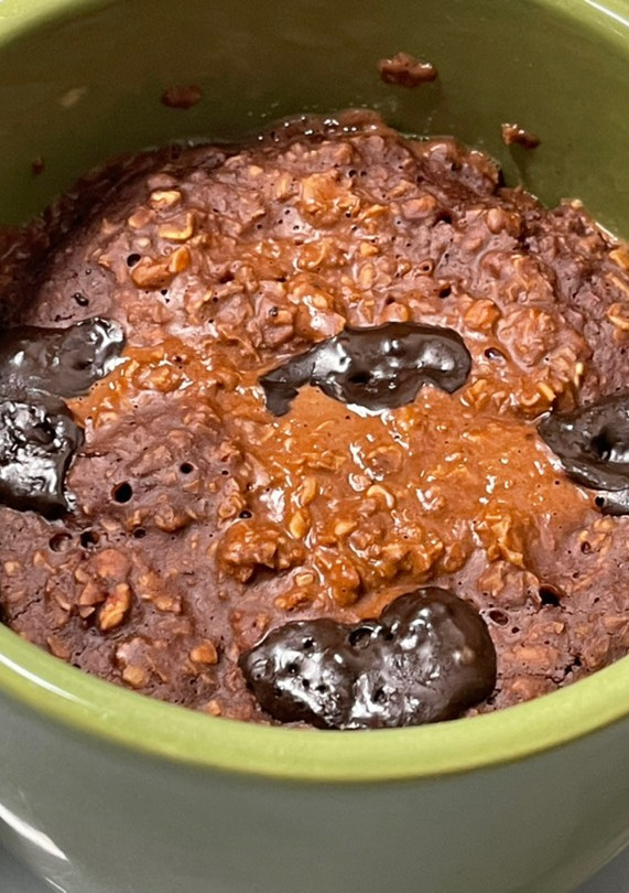 Una foto de Mug Cake Brownie de avena
