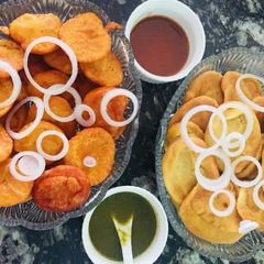 A picture of Long chiray.