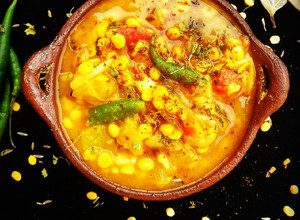 A picture of Dalma : An Odia Authentic Food.
