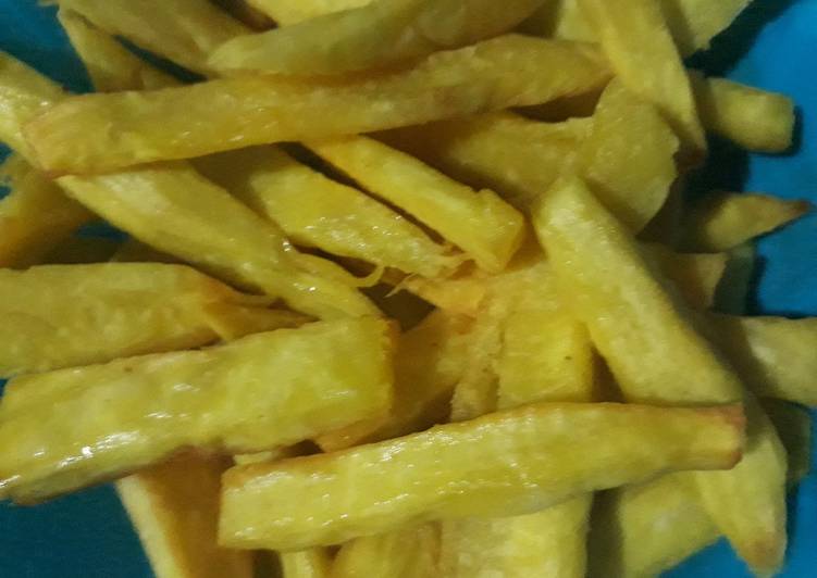 Fried potato chips