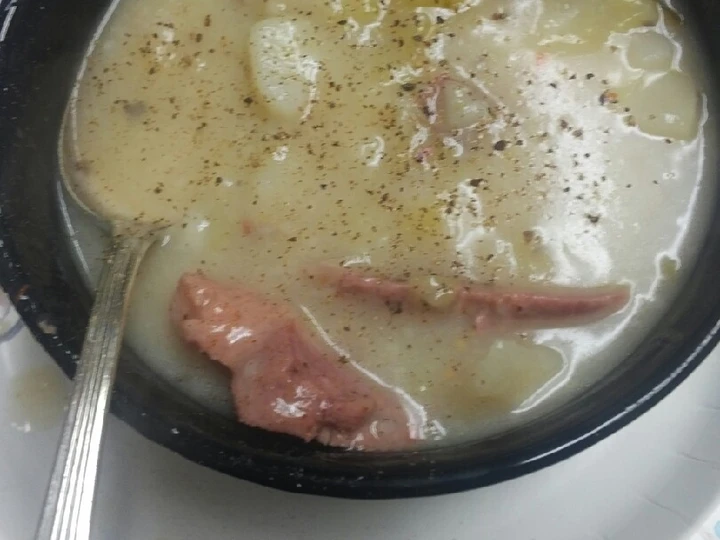 Easy Steps Make Recipes Saint Patrick&amp;#39;s Day Cabbage, Potatoes and Cornedbeef Soup the Delicious Appealing.