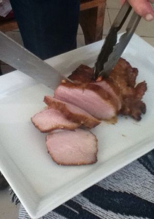 Una foto de Lomo al café y chile con calabaza asada en horno de leña