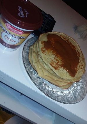 Una foto de Panqueques de avena y banana