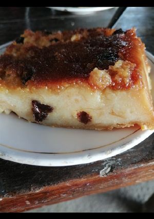 Una foto de Budín de pan con pasas