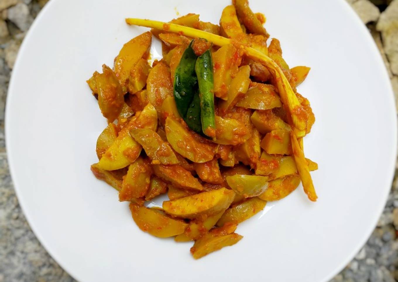 Rica rica jengkol