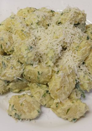 Medvehagymás- krémsajtos gnocchi(Eőry Edina receptje ihlette) recept fotója